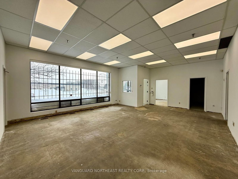 80A - 72-80 Rolark Dr, Toronto, M1R 4G2 | Image 3