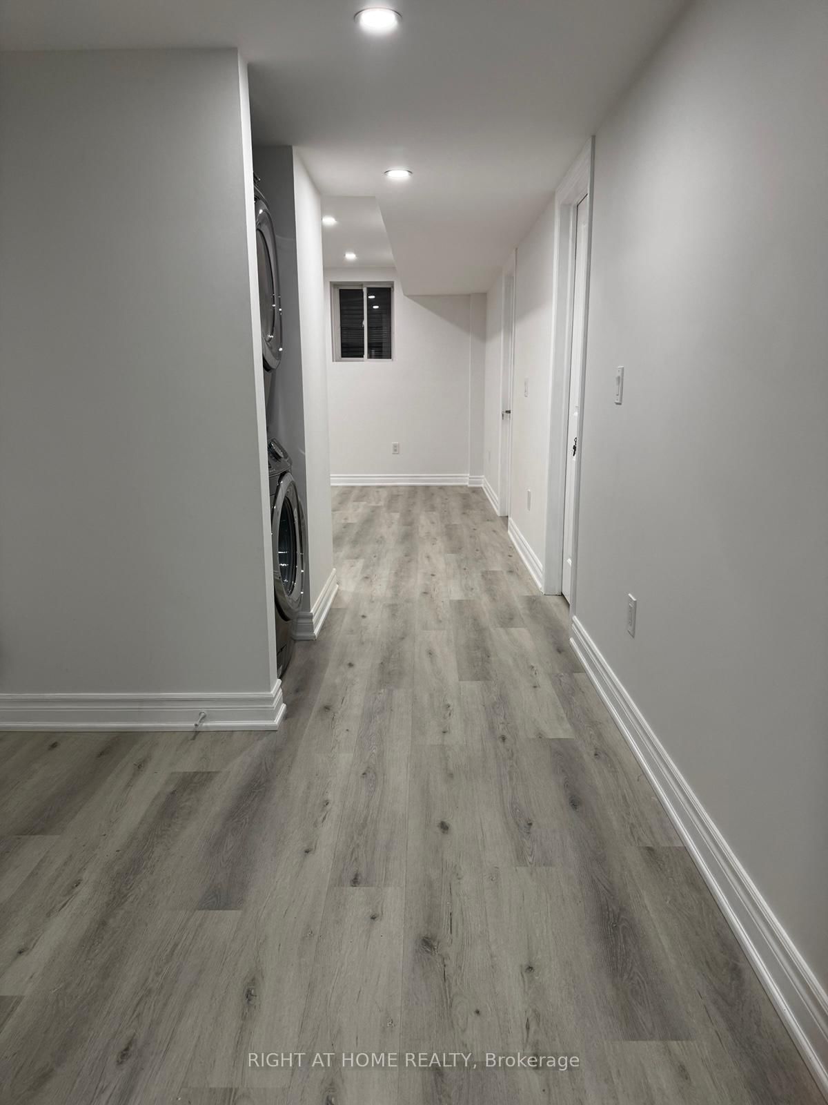 32 Auckland Drive E, Unit BSMT - Photo 15