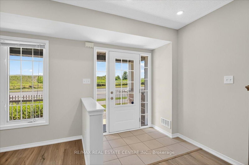 1373 Salem Rd N, Ajax, L1Z 0R9 | Image 2