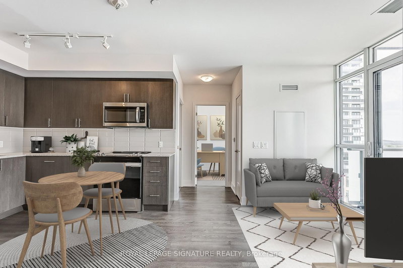 716 - 2550 Simcoe St N, Oshawa, L1L 0R5 | Image 2