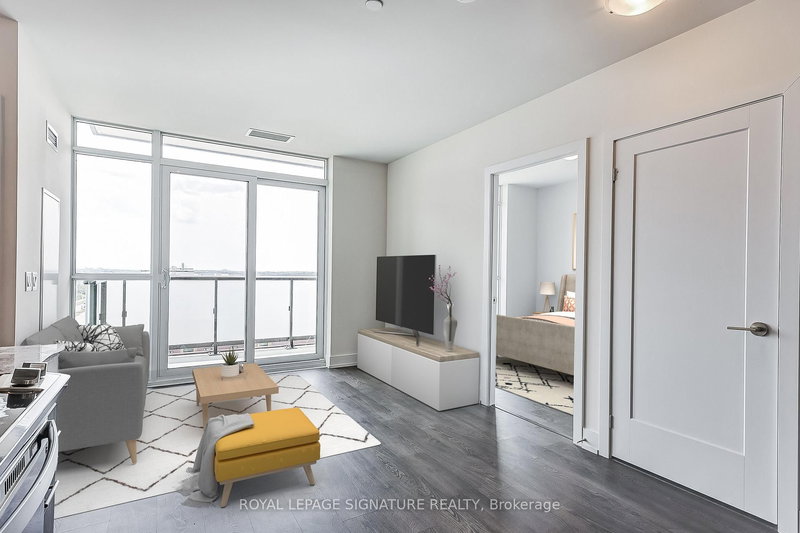 716 - 2550 Simcoe St N, Oshawa, L1L 0R5 | Image 3