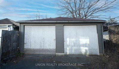 Property for lease at Garage-163 Wolverleigh Boulevard, Toronto, Ontario, M4C 1S1 - Danforth - MLS: E12602852