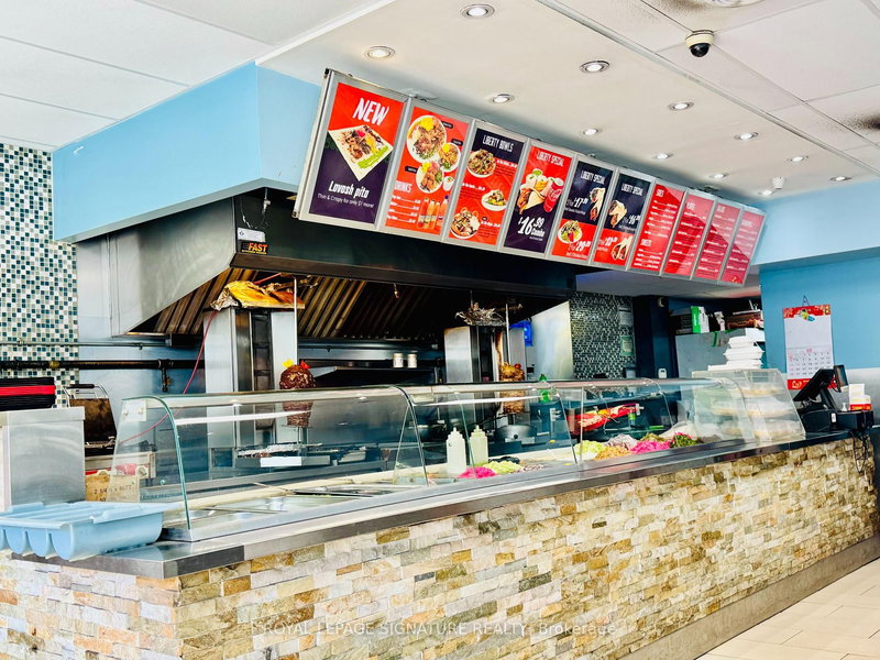 716 Queen St E, Toronto, M4M 1H6 | Image 3