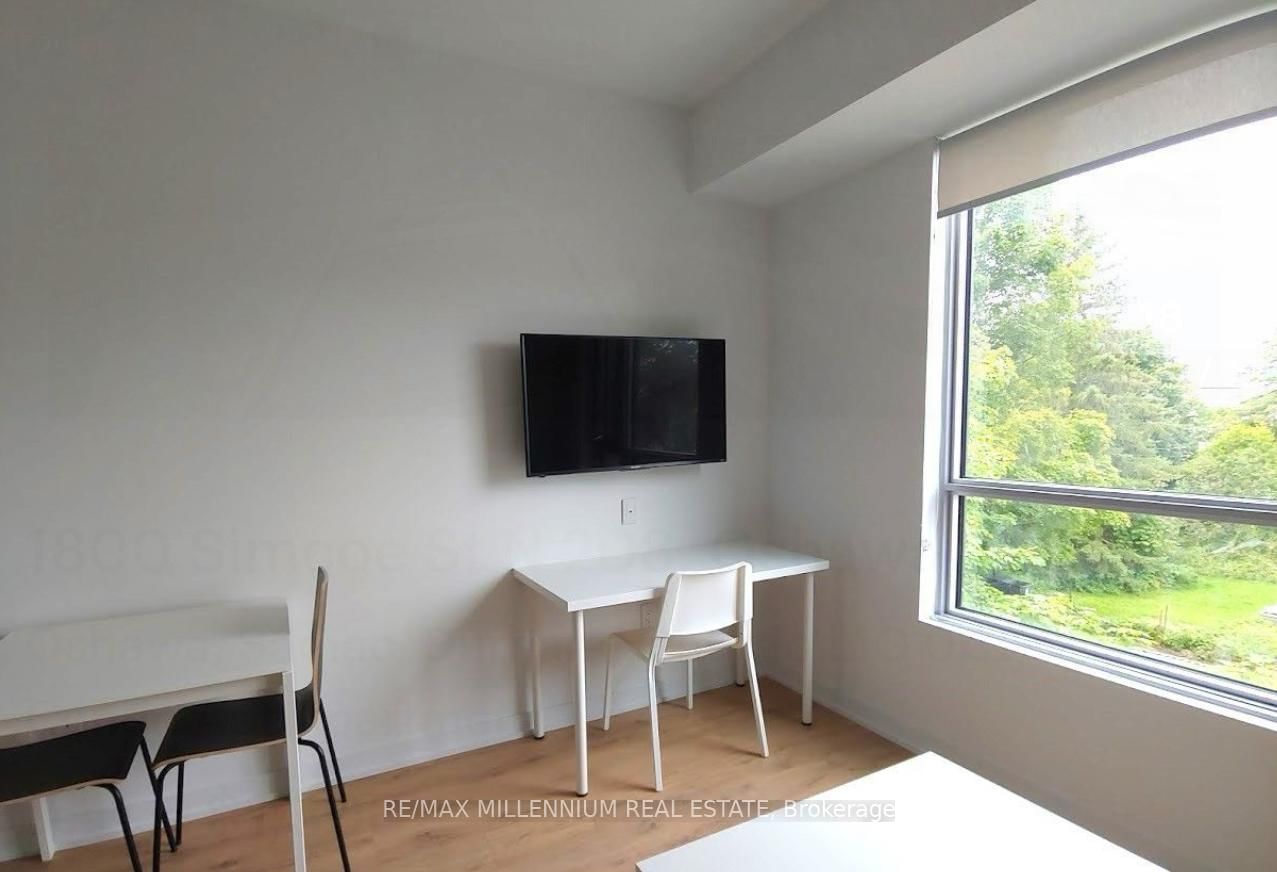1800 Simcoe Street E, Unit 208 - Photo 4