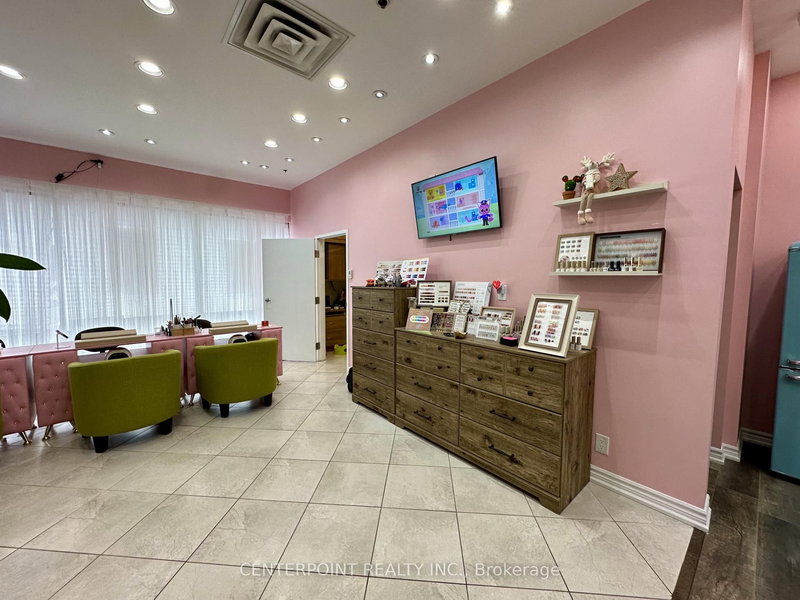 16 - 19 Milliken Blvd, Toronto, M1V 2R4 | Image 2