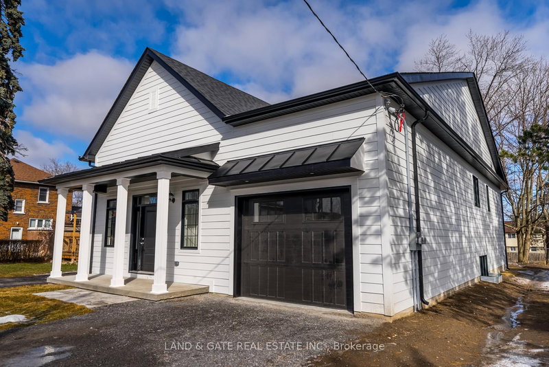 127 Gibbons St, Oshawa, L1J 4Y1 | Image 3