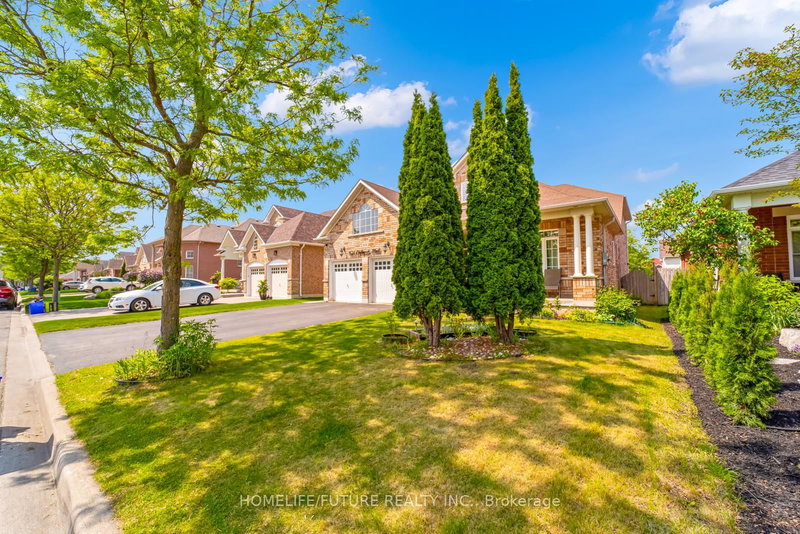 1626 Chilliwack St, Oshawa, L1K 0C4 | Image 2