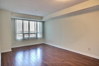 2020 Mcnicoll Toronto,ON M1V 0B5 — Photo 6
