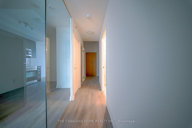 2803 - 1435 Celebration Dr, Pickering, L1W 0C3 | Image 3