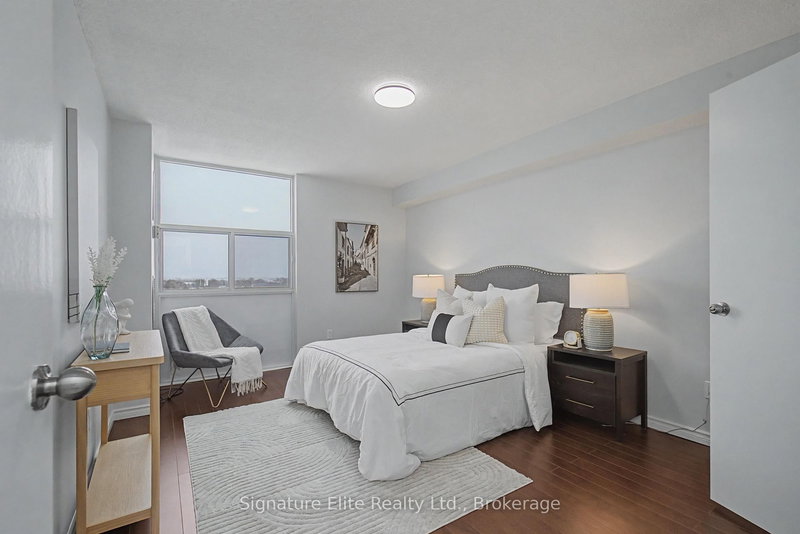 710 - 66 Falby Crt, Ajax, L1S 3L2 | Image 3