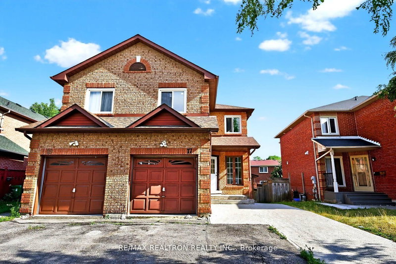 17 Lenthall Ave, Toronto, M1B 2C7 | Image 3