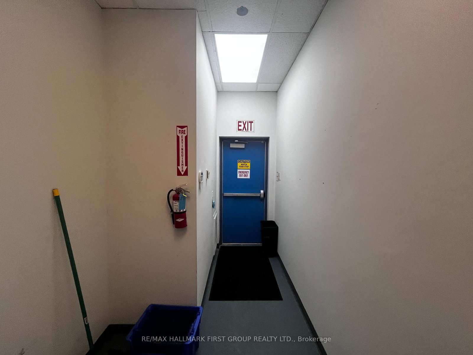 209 Dundas Street E, Unit #1-4 - Photo 21