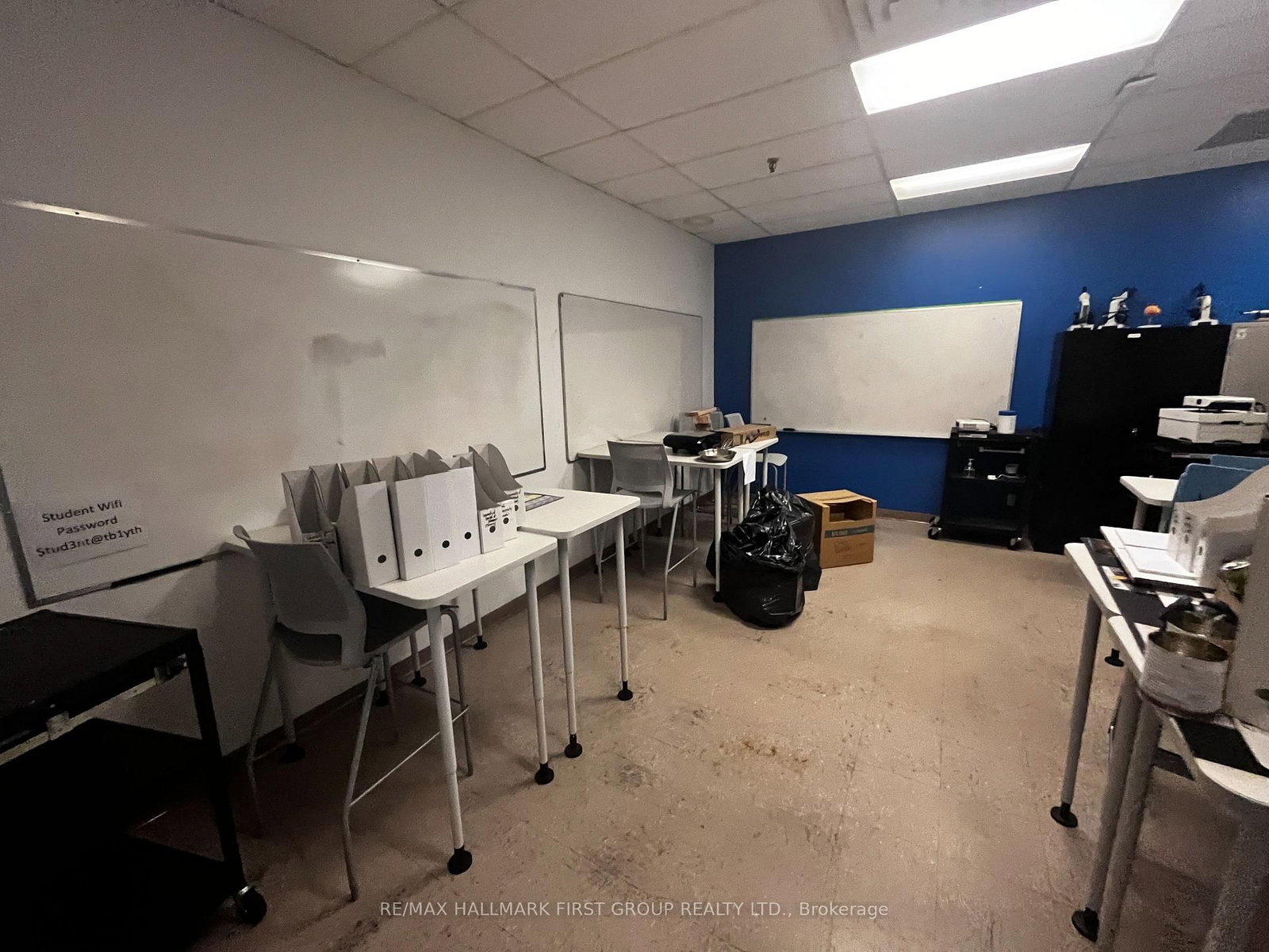 209 Dundas Street E, Unit #1-4 - Photo 9