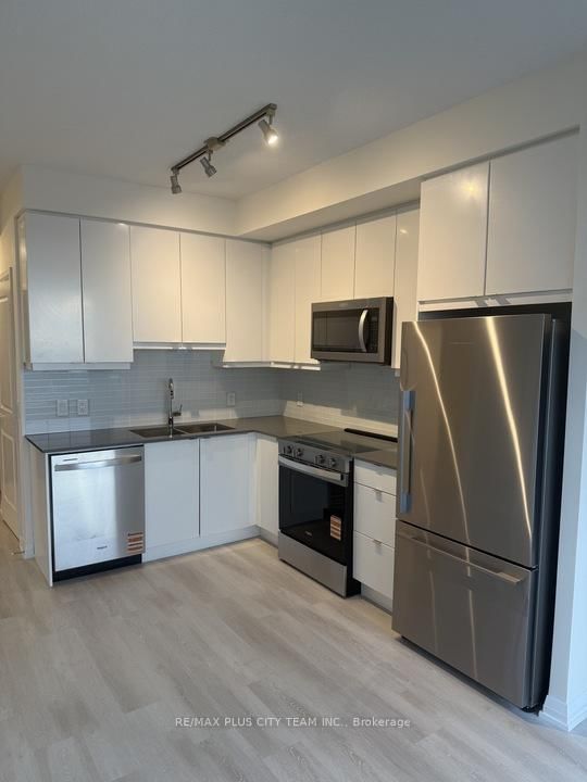 3260 Sheppard Avenue E, Unit 2210 - Photo 6