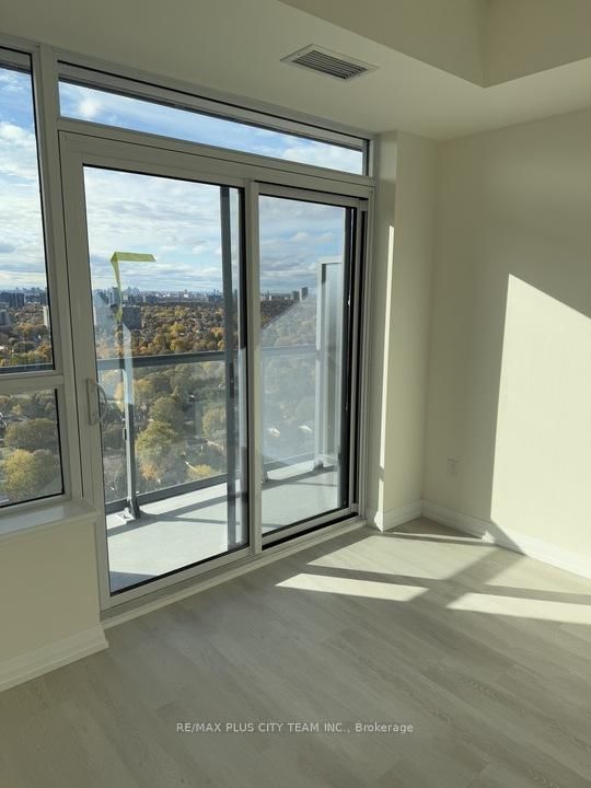 3260 Sheppard Avenue E, Unit 2210 - Photo 9