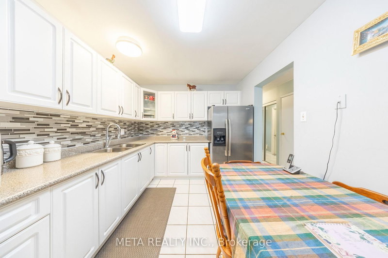 BSMT - 71 Grenbeck Dr, Toronto, M1V 2H5 | Image 3