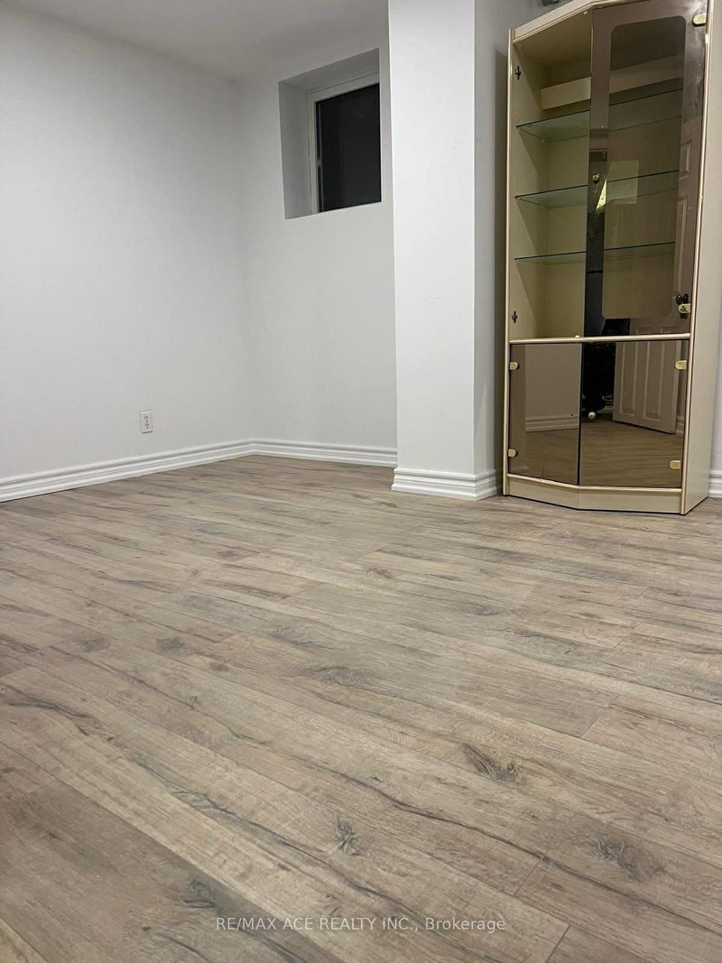 BSMT - 161 Heale Ave, Toronto, M1N 3Y2 | Image 3