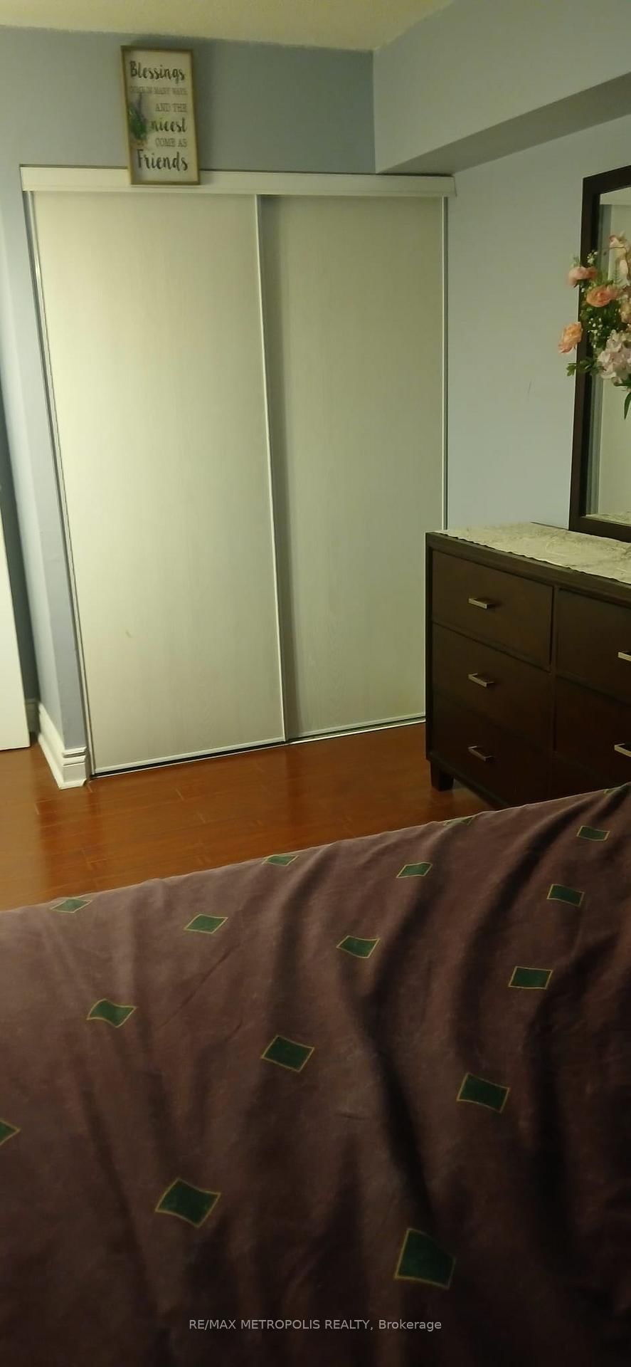 8 SILVER BELL Grove, Unit 302 ROOM 1 - Photo 5