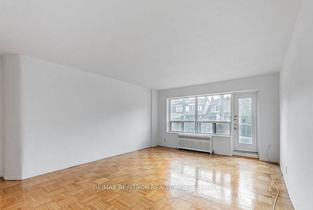 310 - 156 Kingston Road