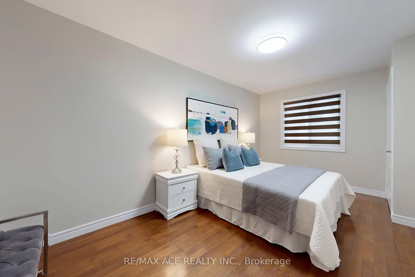 Detached House sold at 66 William Jose Court, Clarington, Ontario, L1B 1N7 - Newcastle - MLS: E12651978