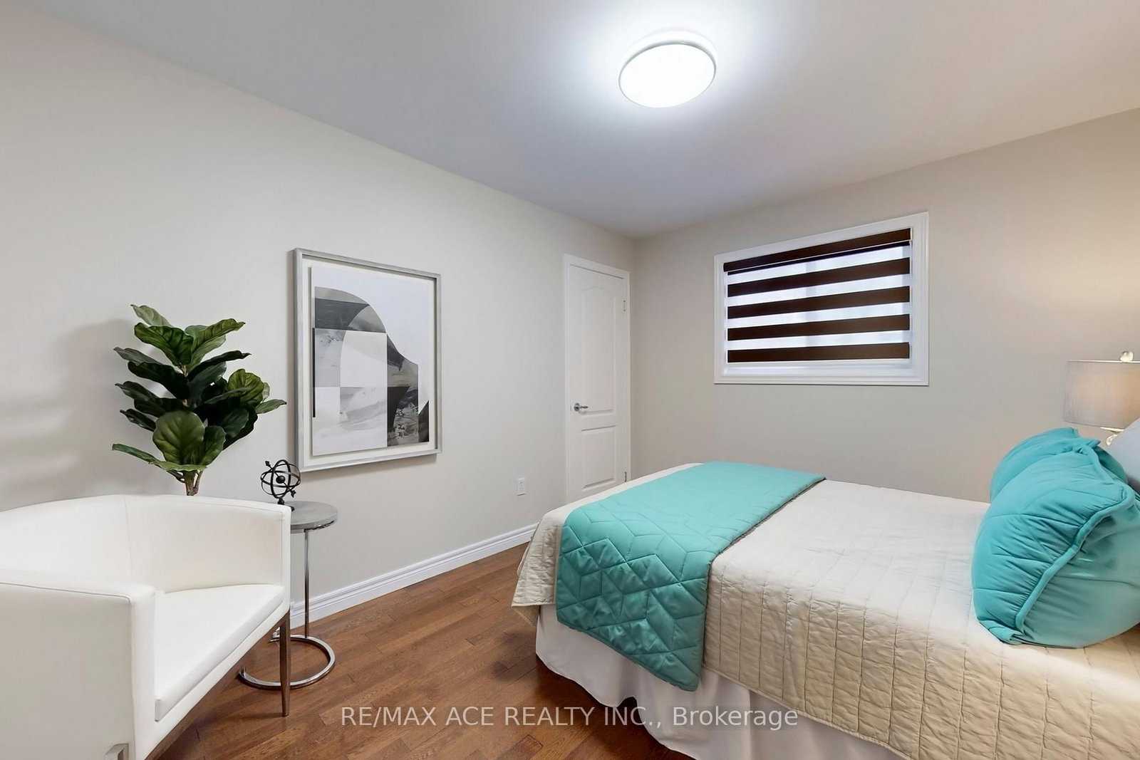 Detached House sold at 66 William Jose Court, Clarington, Ontario, L1B 1N7 - Newcastle - MLS: E12651978