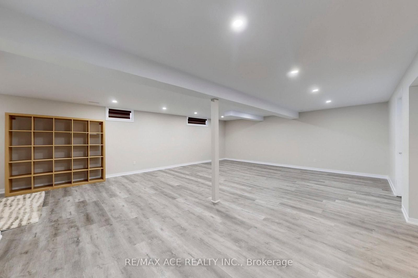 Detached House sold at 66 William Jose Court, Clarington, Ontario, L1B 1N7 - Newcastle - MLS: E12651978