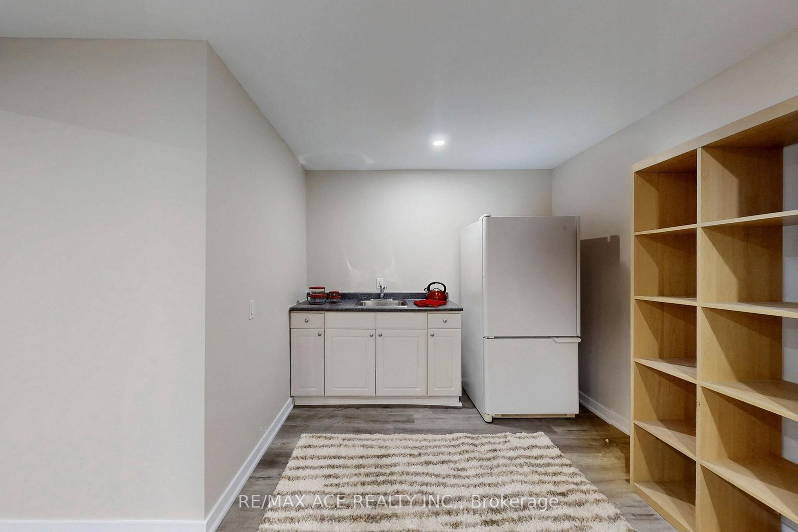 Detached House sold at 66 William Jose Court, Clarington, Ontario, L1B 1N7 - Newcastle - MLS: E12651978