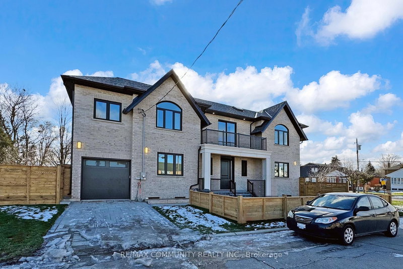 122 Marble Arch Cres, Toronto, M1R 1W9 | Image 2