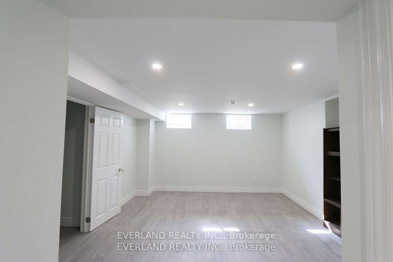 Basment - 4 Hepatica St, Toronto, M1X 2C3 | Image 2