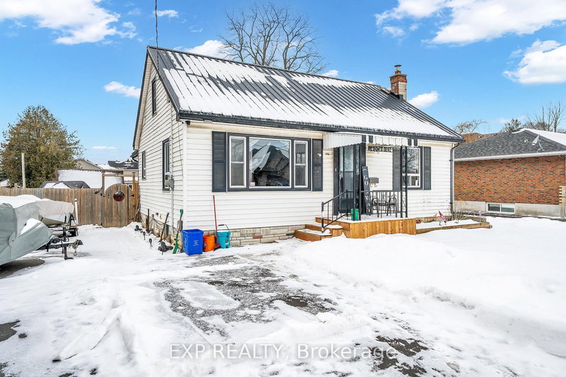 116 Duke St, Clarington, L1C 2W2 | Image 2