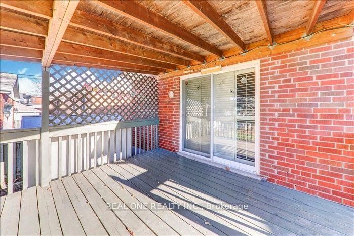 Detached House for lease at 164 Ellington Drive, Toronto, Ontario, M1R 3Y3 - Wexford-Maryvale - MLS: E12661694