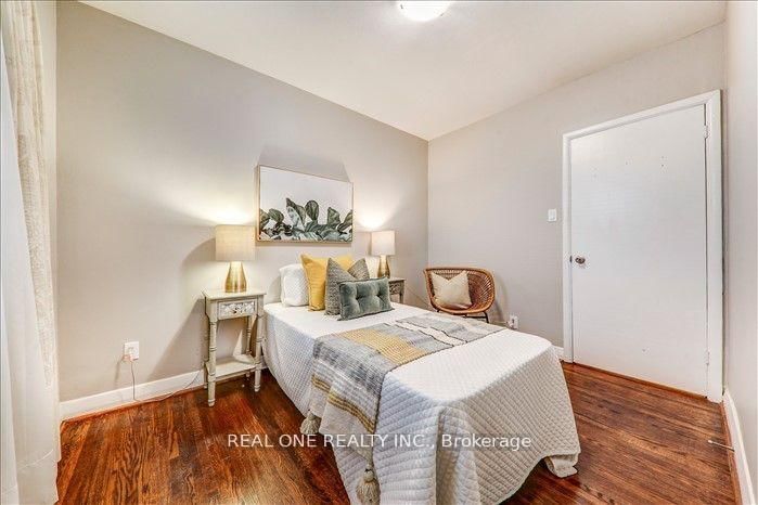 Detached House for lease at 164 Ellington Drive, Toronto, Ontario, M1R 3Y3 - Wexford-Maryvale - MLS: E12661694