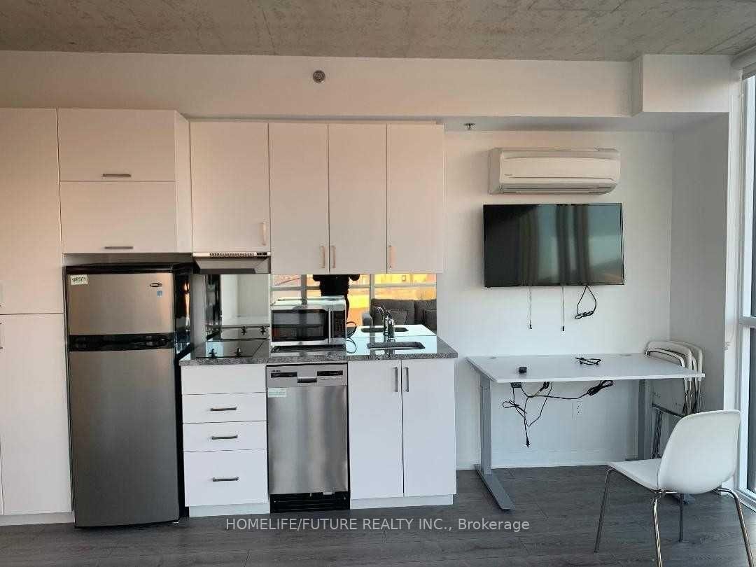 1900 Simcoe Street, Unit 629 - Photo 3