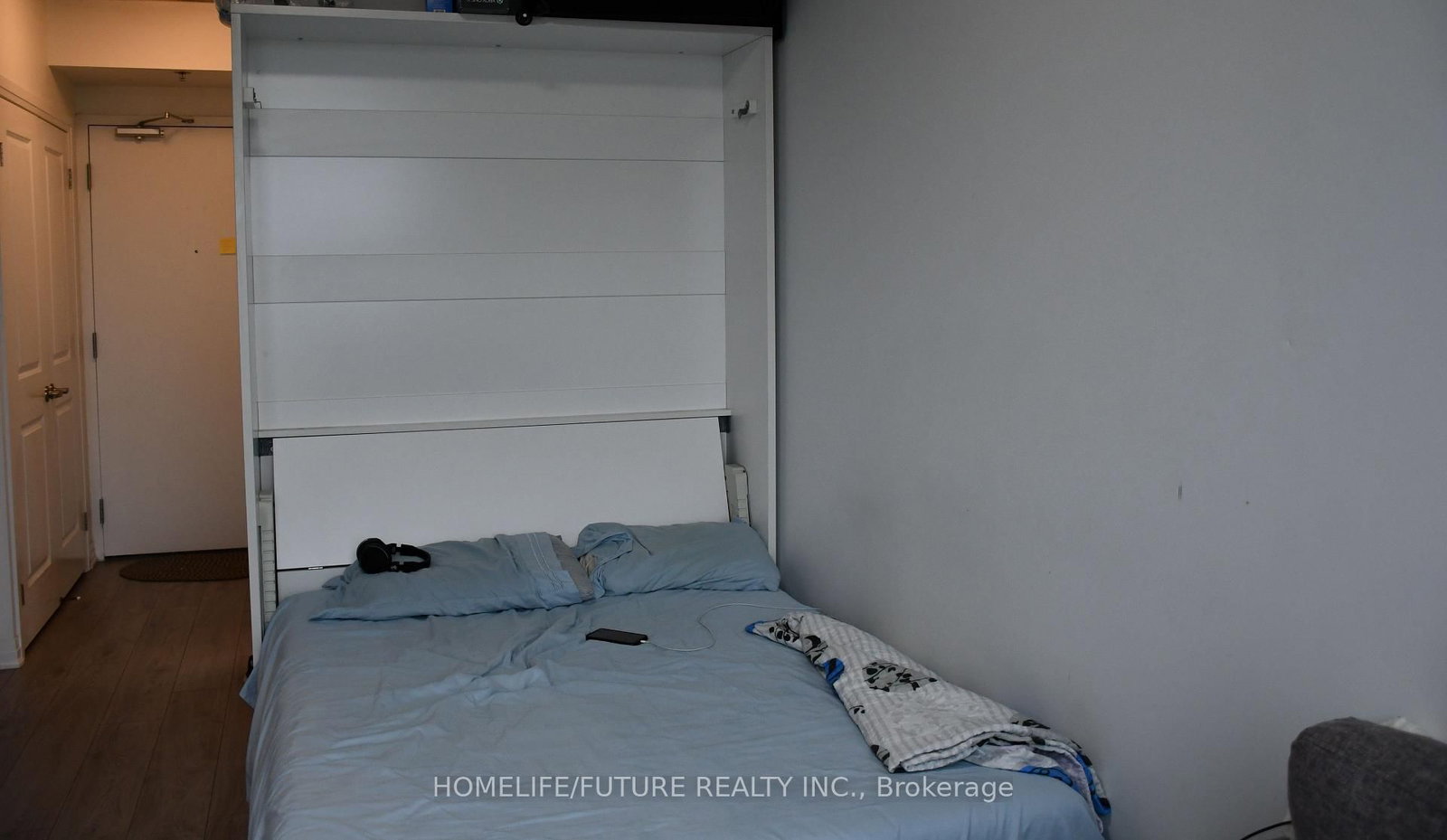 1900 Simcoe Street, Unit 629 - Photo 6