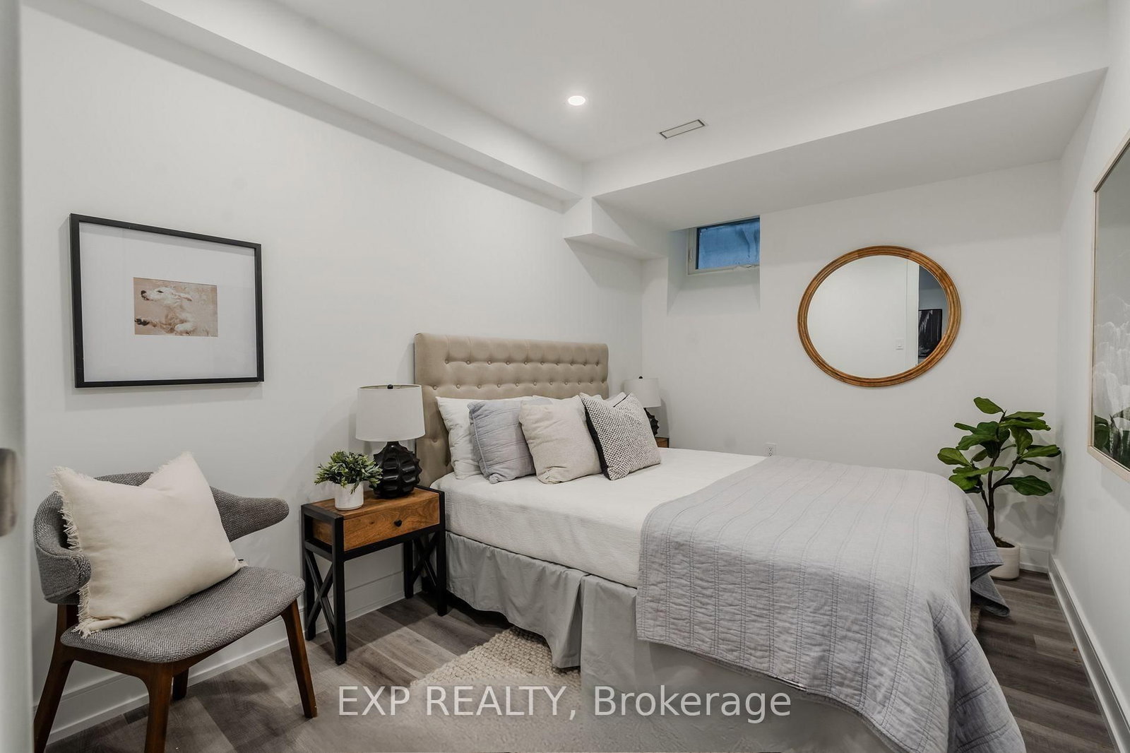 Detached House for lease at Lower-19 Devon Road, Toronto, Ontario, M4E 2J7 - East End-Danforth - MLS: E12668380