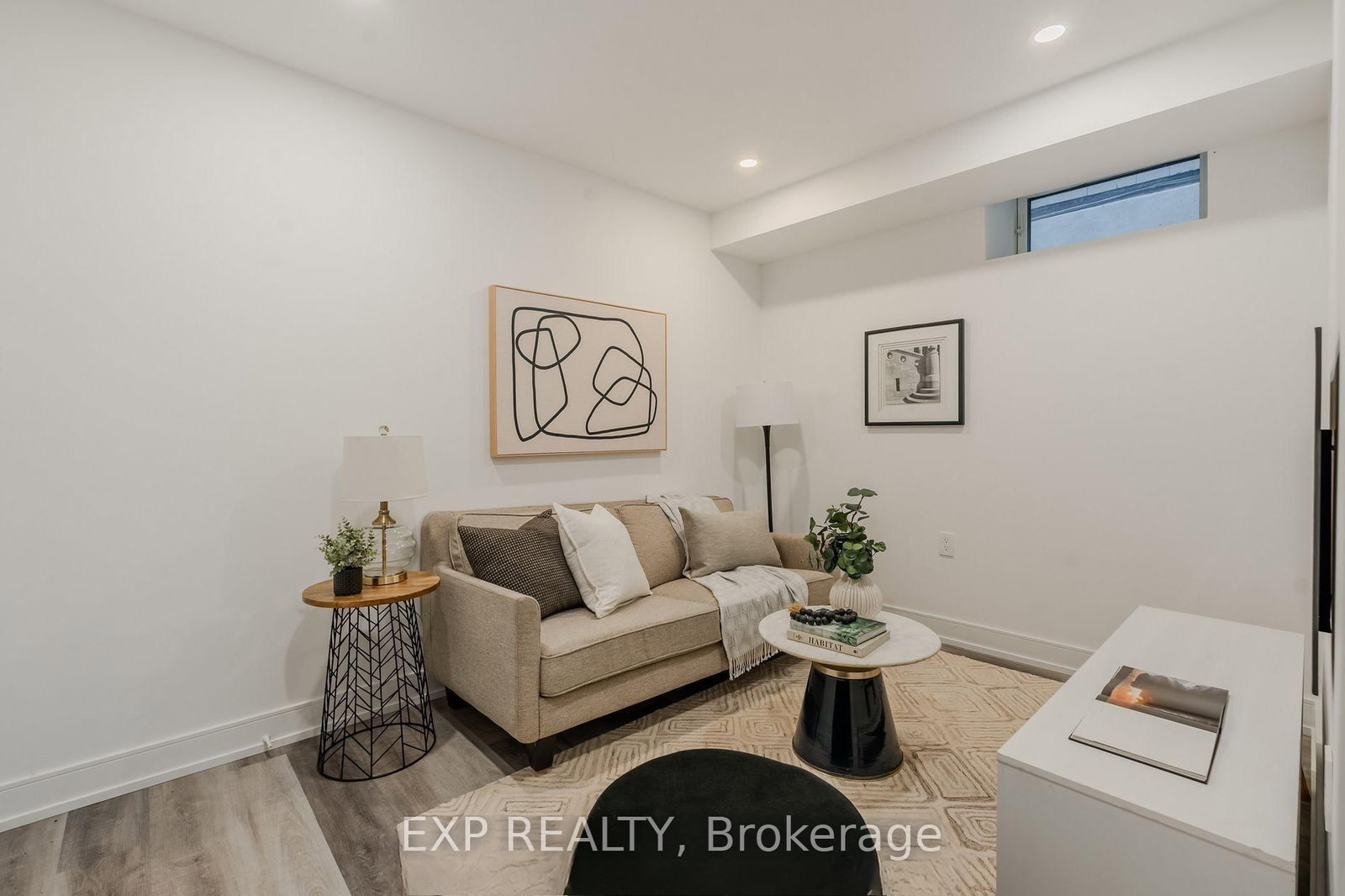 Detached House for lease at Lower-19 Devon Road, Toronto, Ontario, M4E 2J7 - East End-Danforth - MLS: E12668380