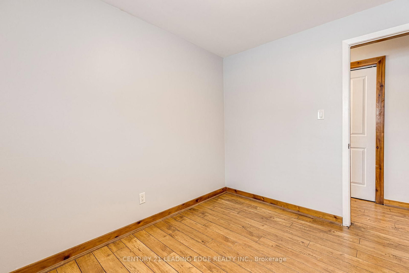 796 MIDLAND Avenue, Unit 1 - Photo 12