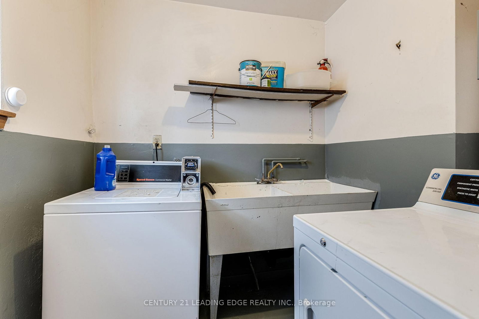 796 MIDLAND Avenue, Unit 1 - Photo 15