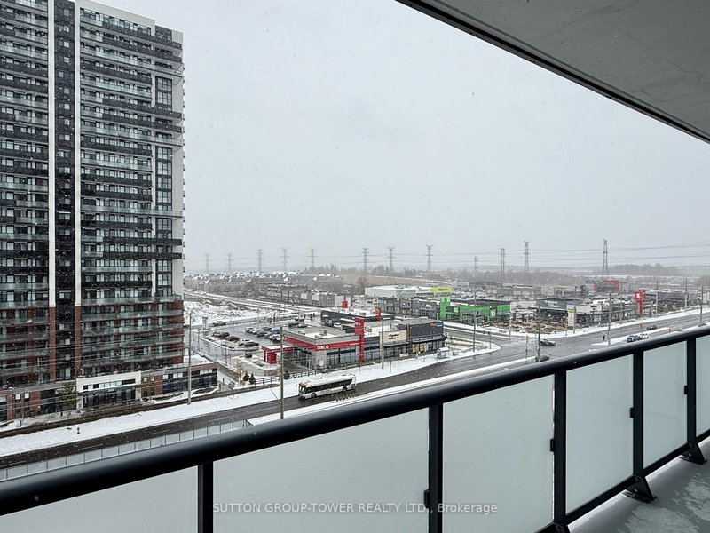 926 - 2545 Simcoe St N, Oshawa, L1L 0W3 | Image 3