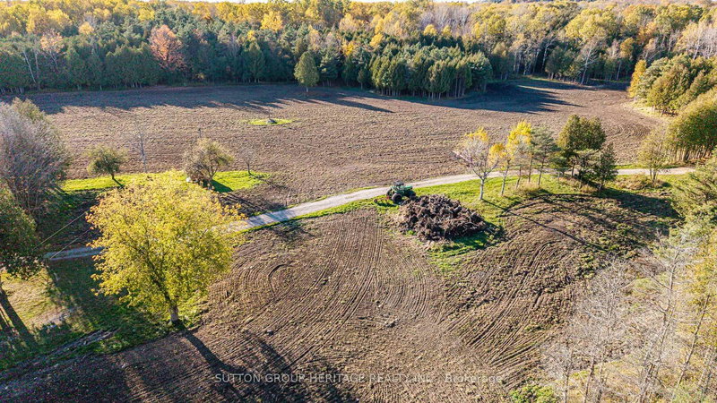 2490 Green Rd, Clarington, L1C 3K7 | Image 2