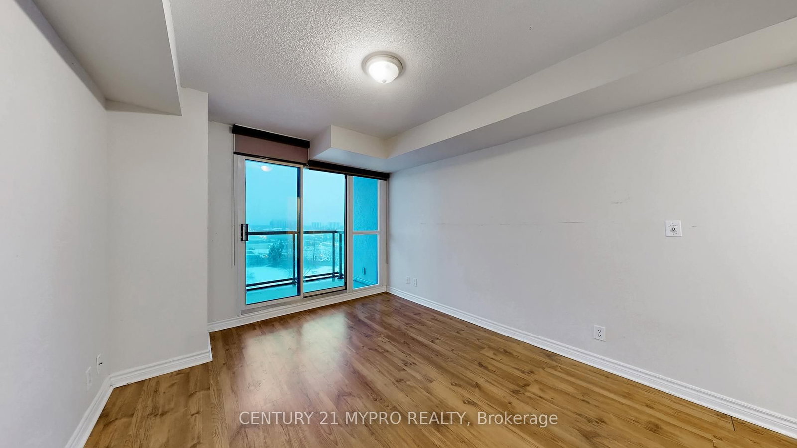 68 Grangeway Avenue, Unit 1107 - Photo 18