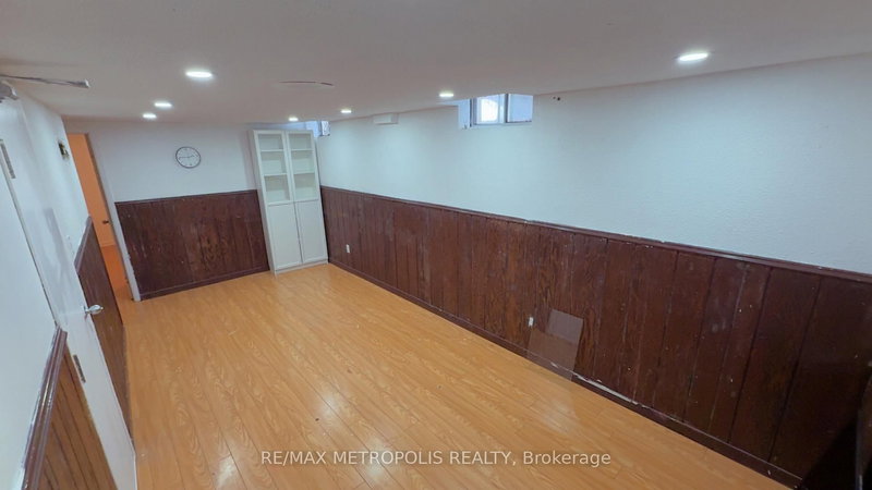 bsmt - 78 Crittenden Sq, Toronto, M1B 1V1 | Image 3