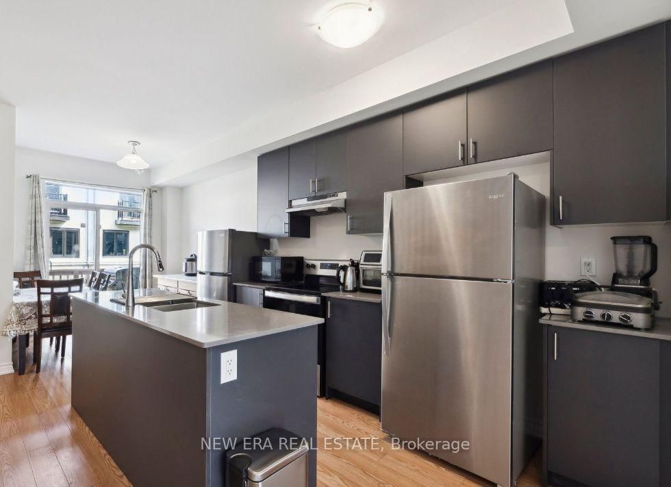 Townhouse for sale at 778 Kootenay Path, Oshawa, Ontario, L1H 0A7 - Donevan - MLS: E12673790