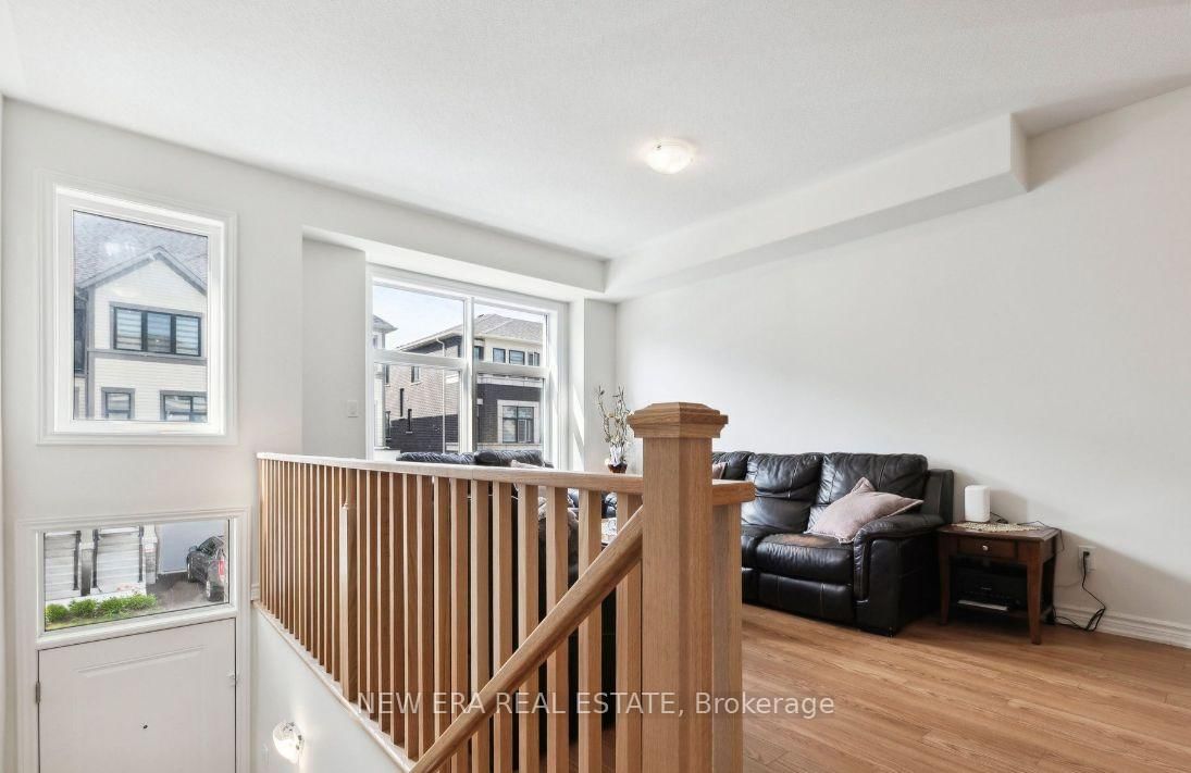 Townhouse for sale at 778 Kootenay Path, Oshawa, Ontario, L1H 0A7 - Donevan - MLS: E12673790