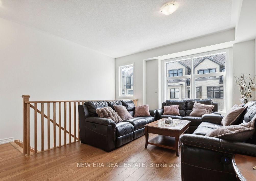 Townhouse for sale at 778 Kootenay Path, Oshawa, Ontario, L1H 0A7 - Donevan - MLS: E12673790