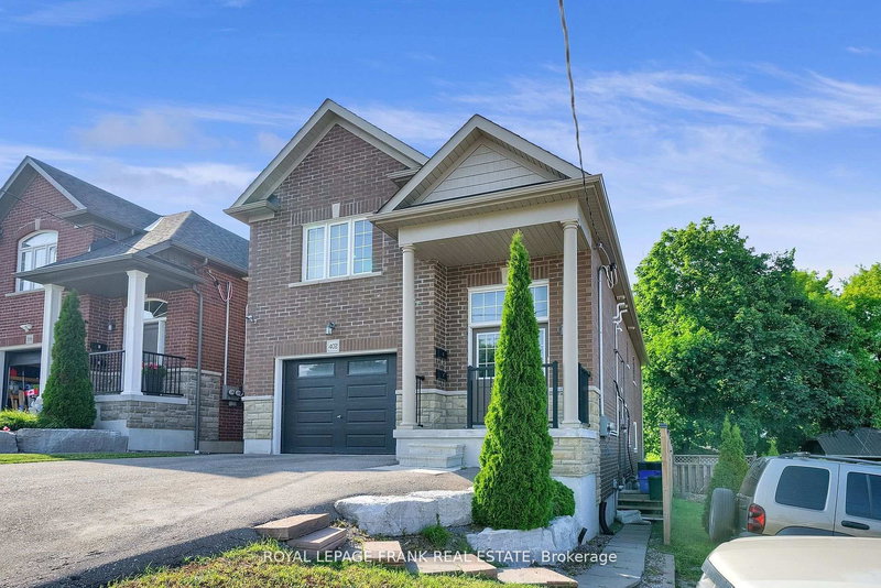 402 Olive Ave, Oshawa, L1H 2R1 | Image 3