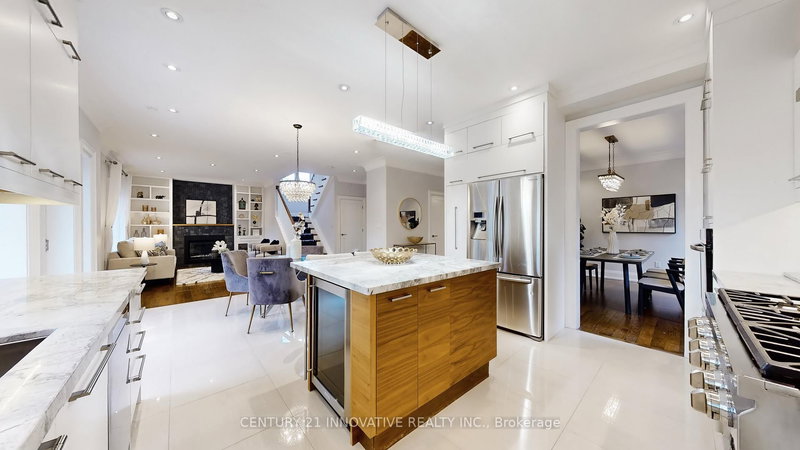 1 Dustan Cres, Toronto, M4J 4G4 | Image 2