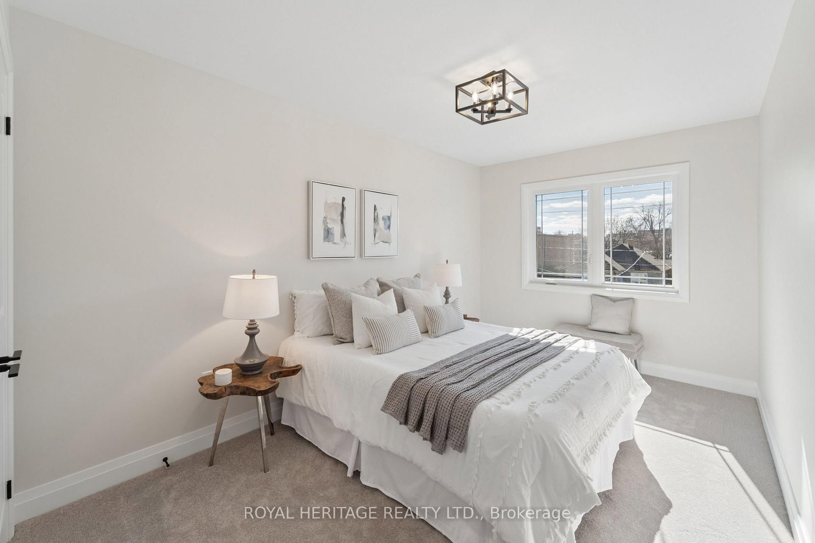 Townhouse for sale at 127 Hickory Street, Whitby, Ontario, L1N 3X6 - Downtown Whitby - MLS: E12677460