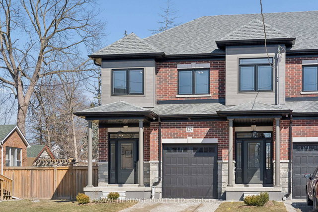 129 Hickory Street N