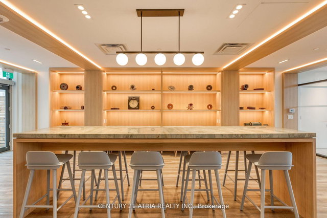 504 - 150 Logan Avenue